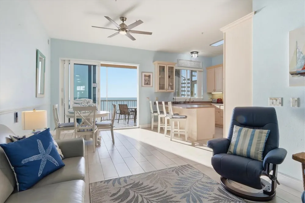 1900 GULF DRIVE #4 Bradenton Beach, FL 34217
