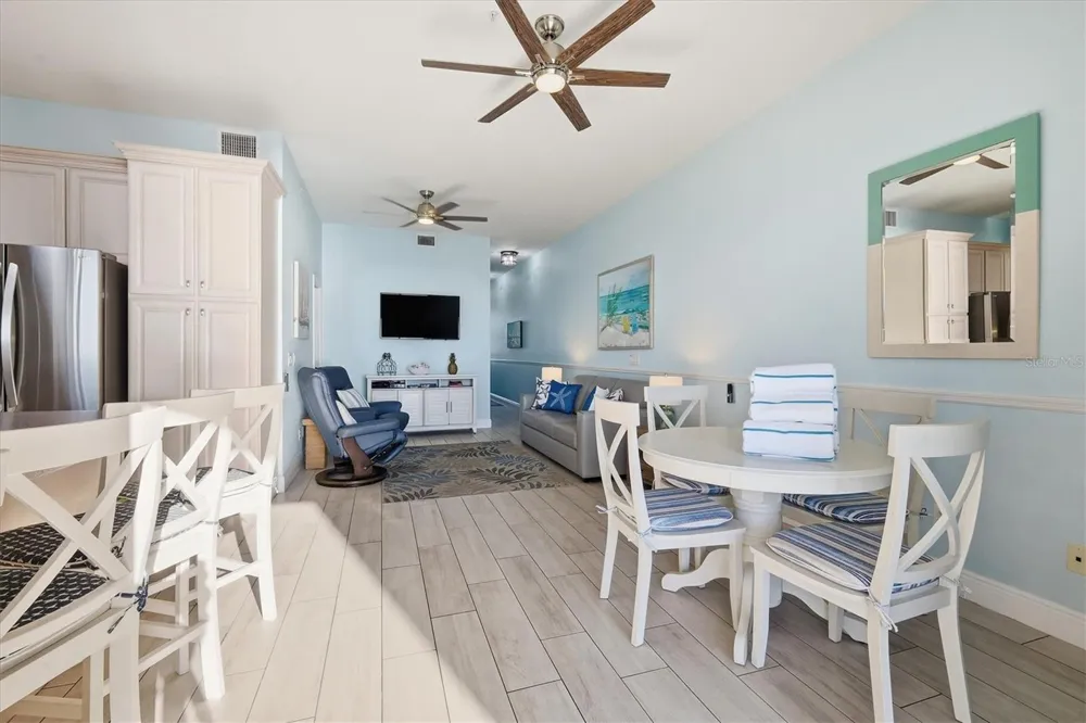 1900 GULF DRIVE #4 Bradenton Beach, FL 34217