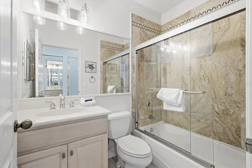 1900 GULF DRIVE #4 Bradenton Beach, FL 34217