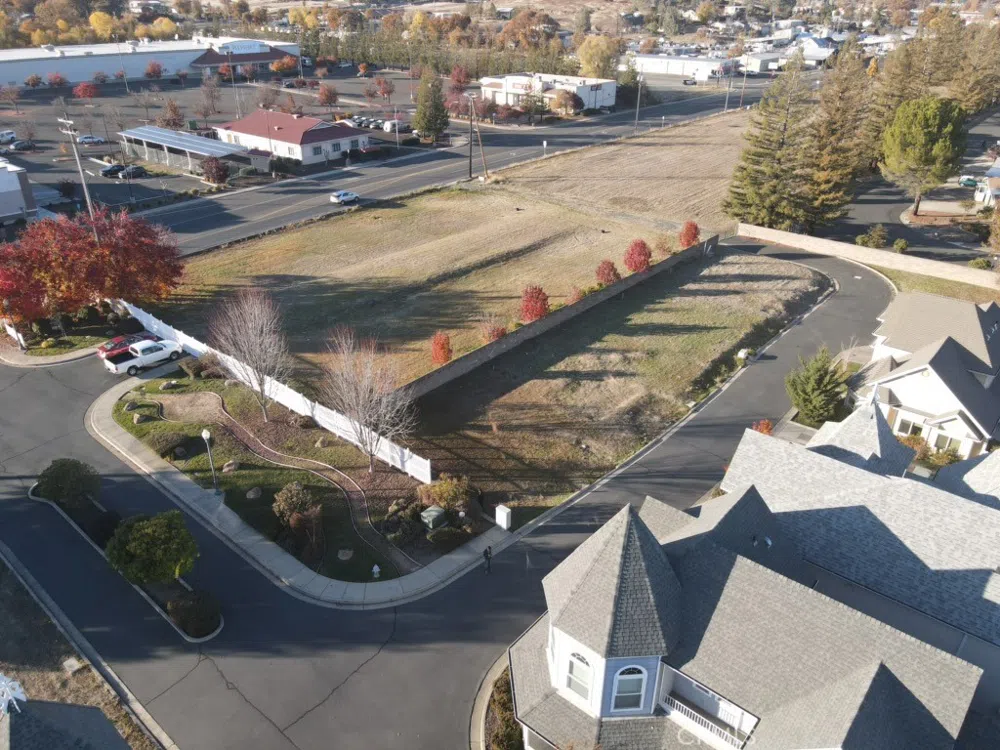 2023 Hampton Lakeport, CA 95453