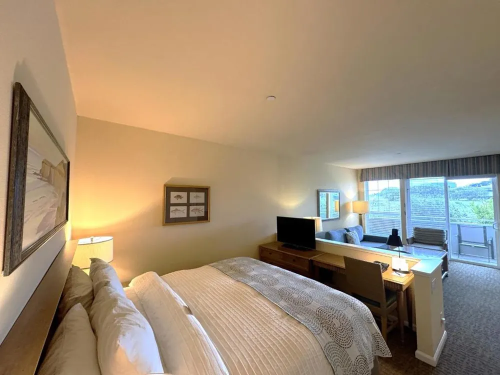 4100 Cabrillo Highway #105 Half Moon Bay, CA 94019