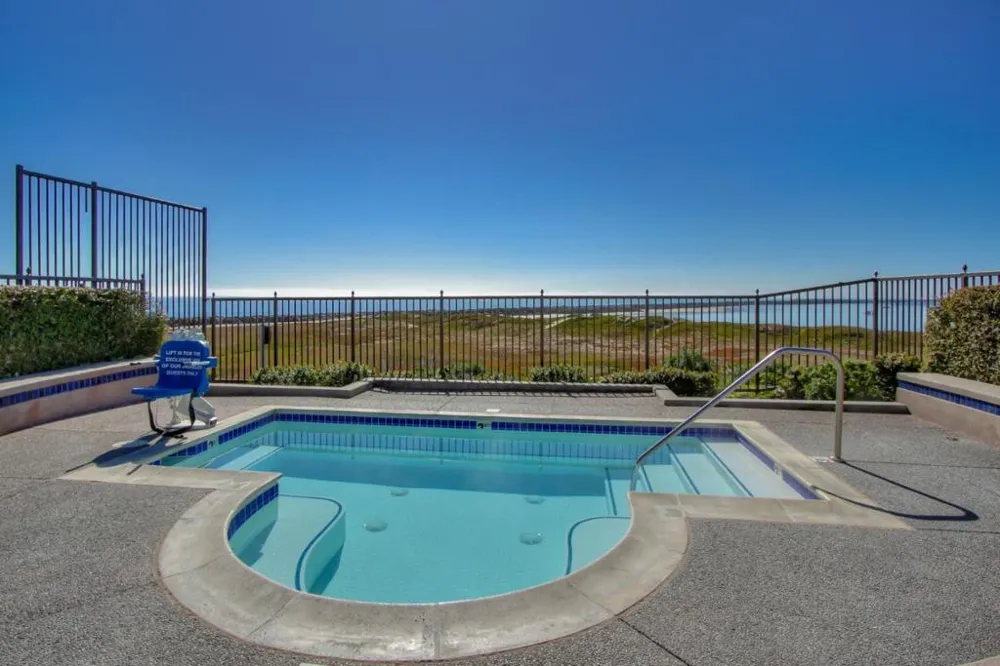 4100 Cabrillo Highway #105 Half Moon Bay, CA 94019