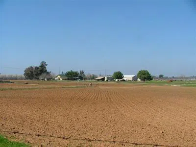 4588 McCall Sanger, CA 93657