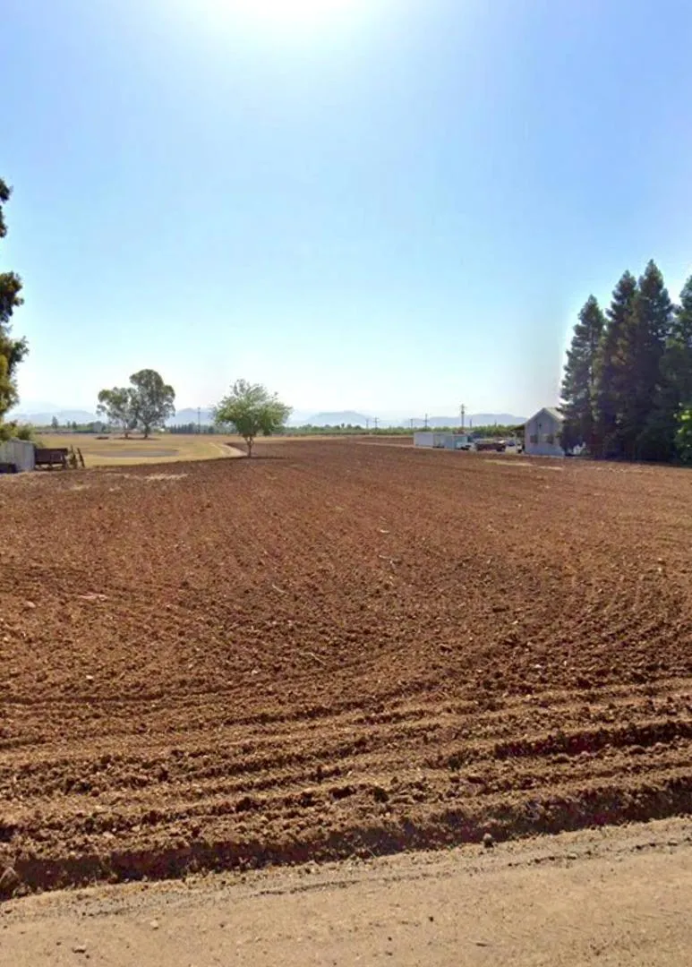 4588 McCall Sanger, CA 93657