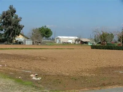 4588 McCall Sanger, CA 93657