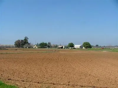 4588 McCall Sanger, CA 93657