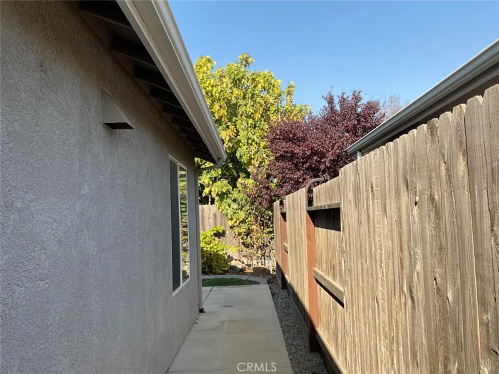 2094 W Pincay Street Merced, CA 95348
