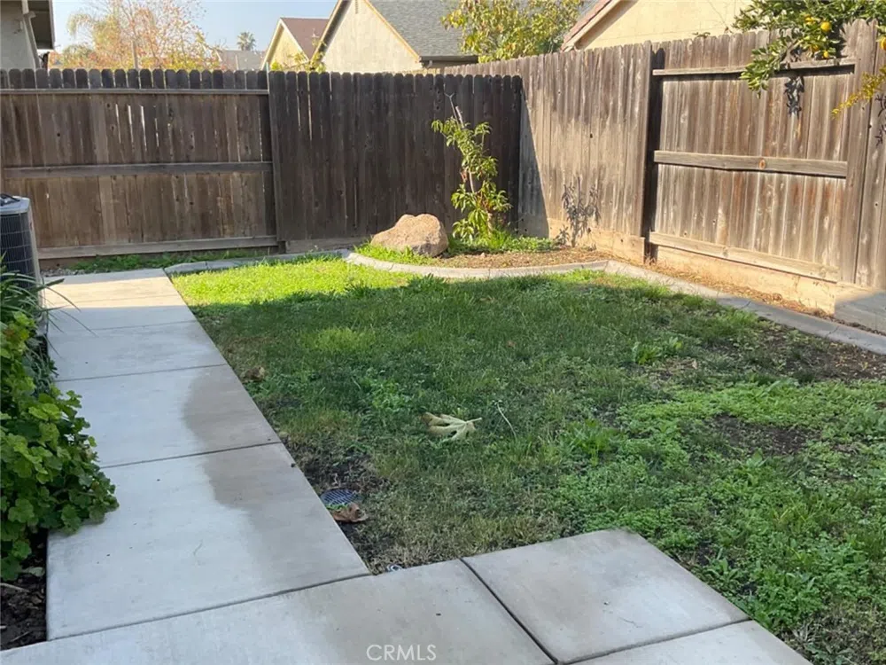 2094 W Pincay Street Merced, CA 95348