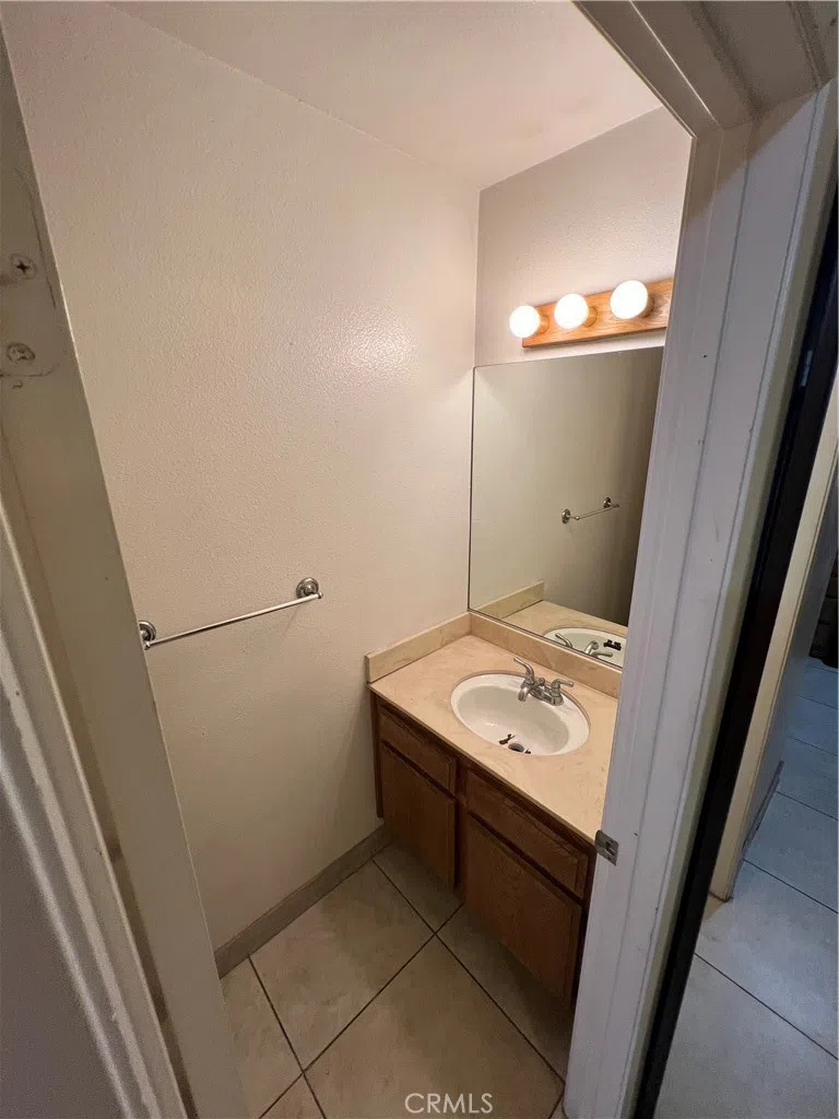 7940 University Avenue #34 La Mesa, CA 91942