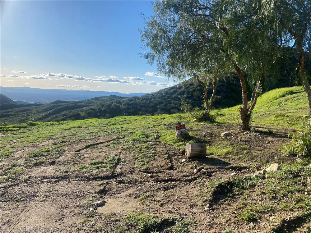 Purple Ridge Road Sylmar, CA 91342