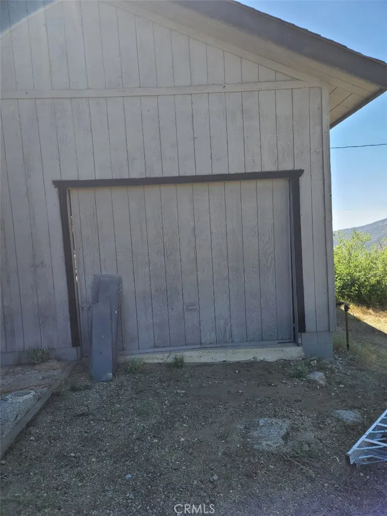 23441 El Rancho Drive Tehachapi, CA 93561