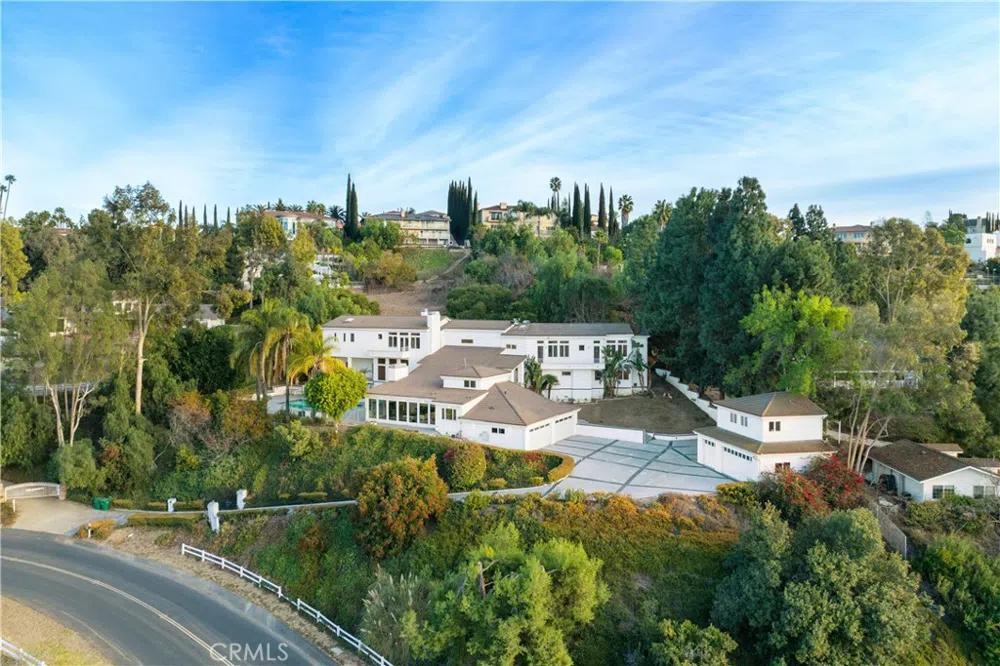 2820 Shadow Canyon Road