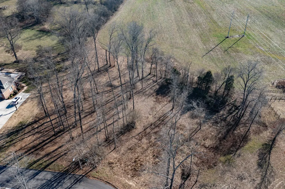 16 Cascade Drive Winchester, TN 37398
