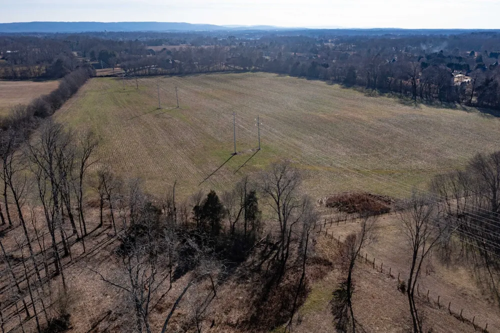 16 Cascade Drive Winchester, TN 37398