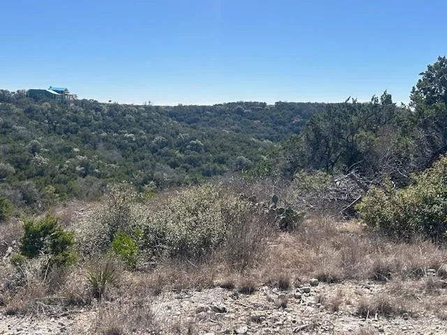 418 Private Road 1748 Road Mico, TX 78023
