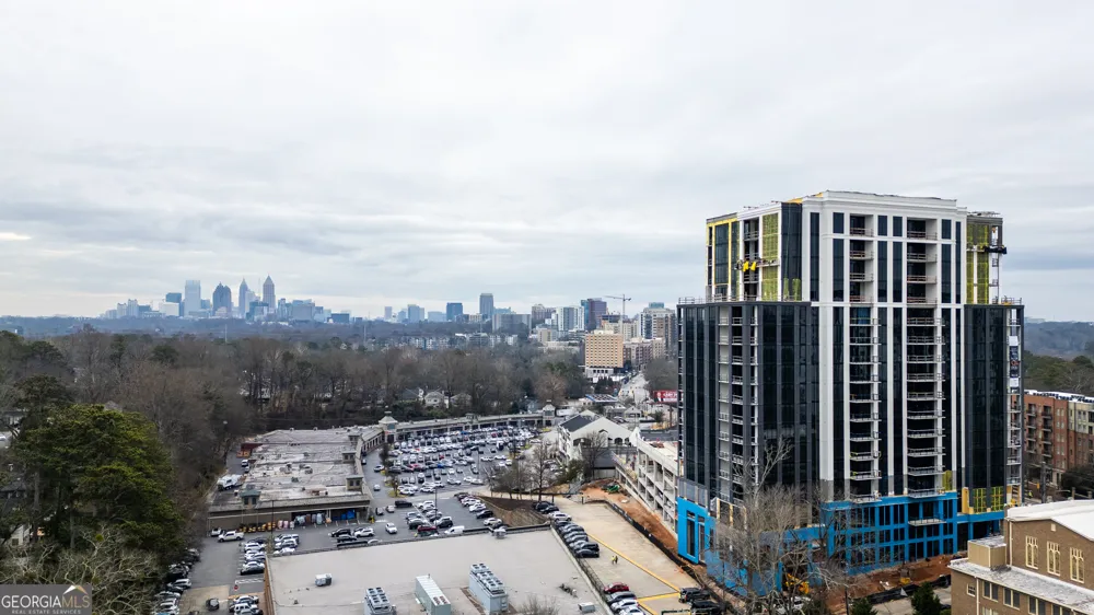 2479 Peachtree RD NE Atlanta, GA 30305