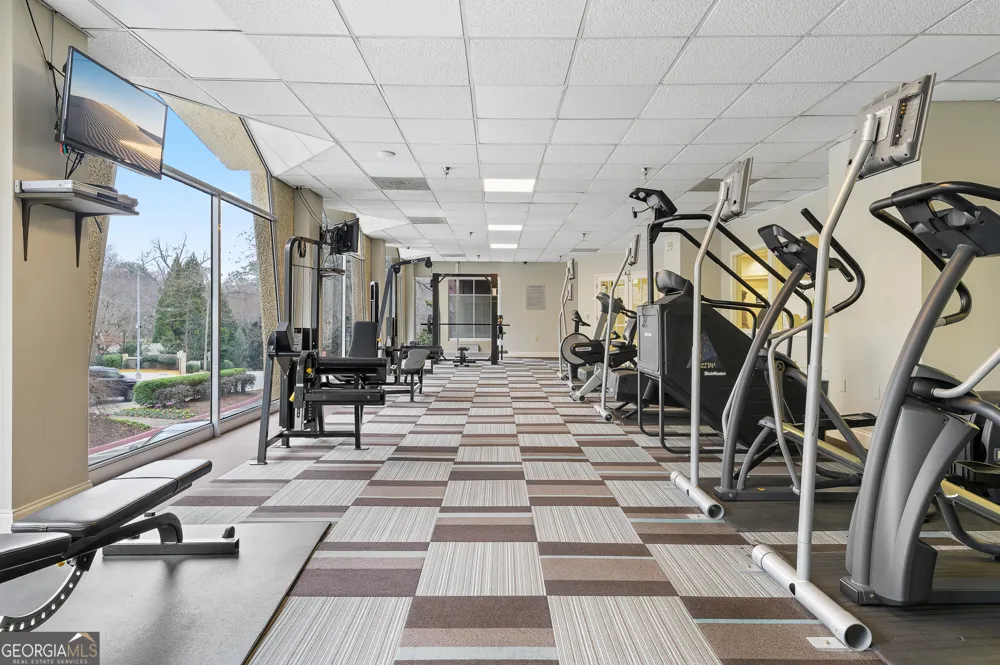 2479 Peachtree RD NE Atlanta, GA 30305