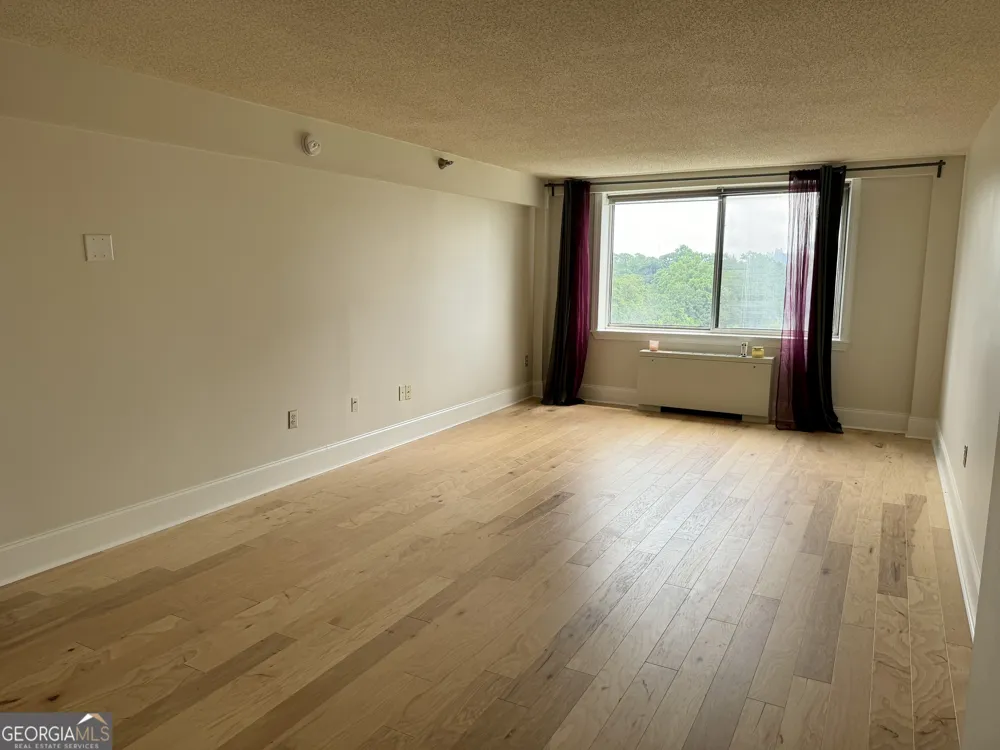 2479 Peachtree RD NE Atlanta, GA 30305