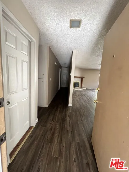 2513 W Fulcrum Place Anaheim, CA 92804