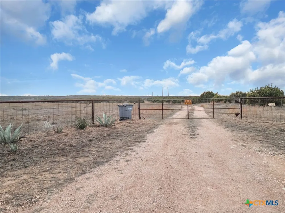 3250 County Road 202 Burnet, TX 78611