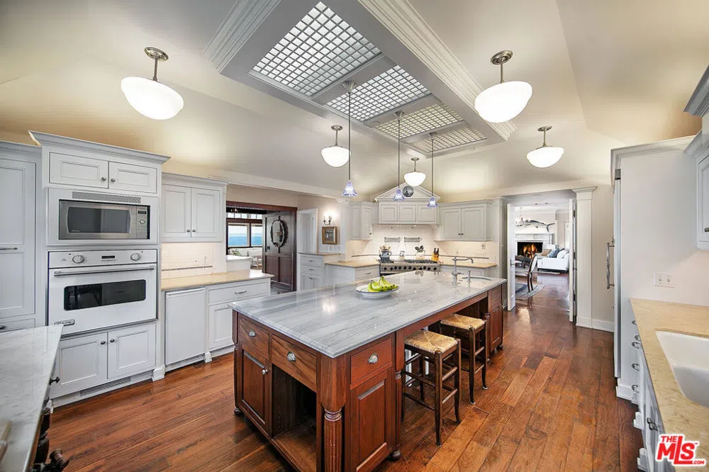 3599 Padaro Lane Carpinteria, CA 93013