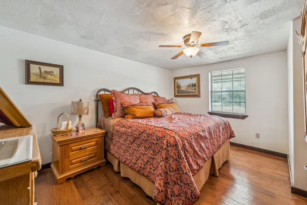 172 PRIVATE ROAD 2361 Meridian, TX 76665