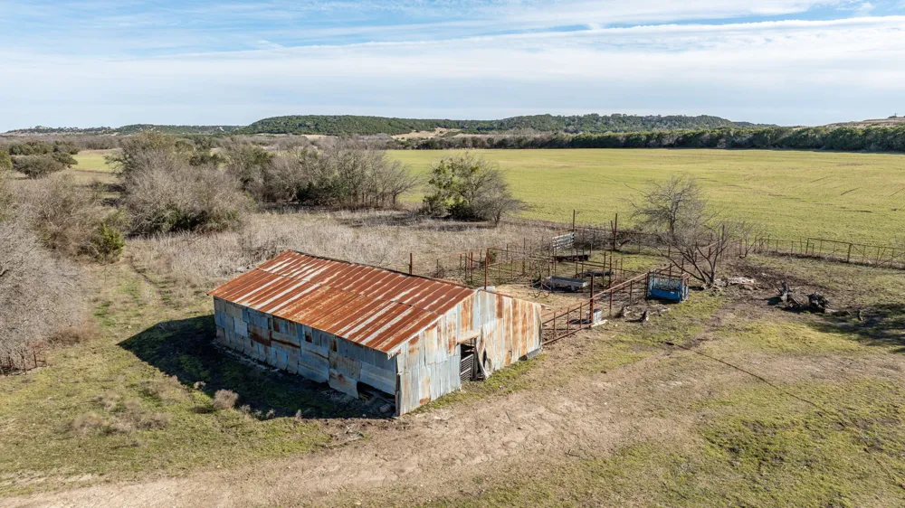 172 PRIVATE ROAD 2361 Meridian, TX 76665