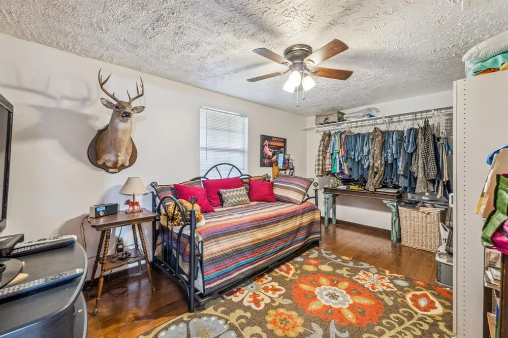 172 PRIVATE ROAD 2361 Meridian, TX 76665