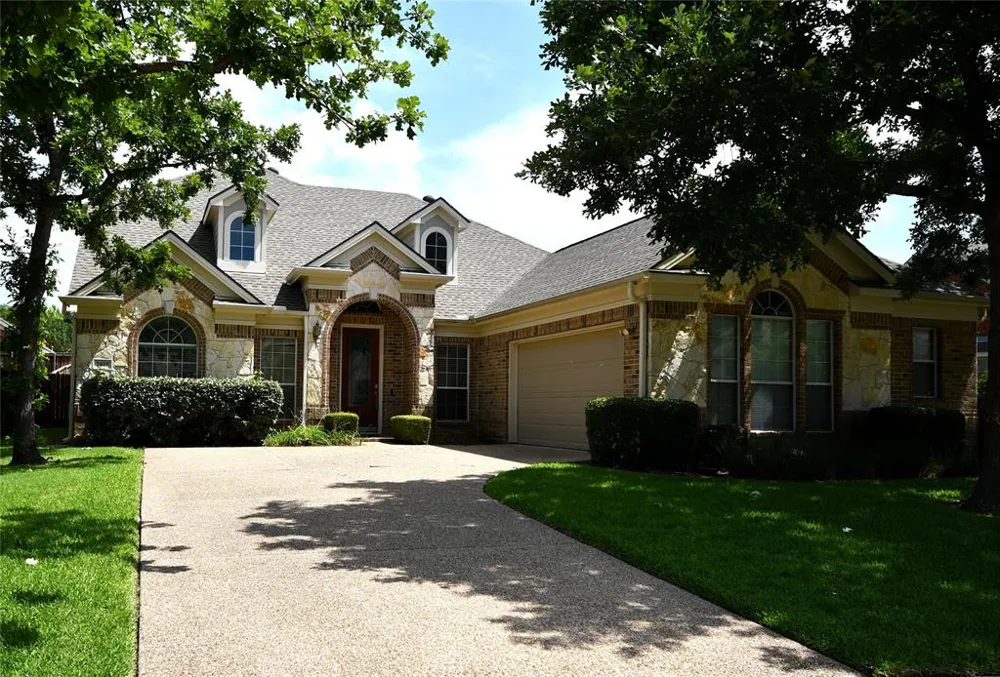 2415 Green Meadow Drive