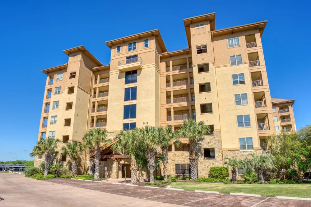 101 W Bank #27 Horseshoe Bay, TX 78657