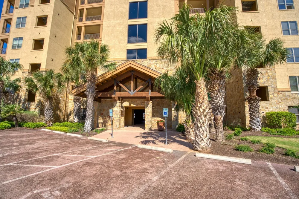 101 W Bank #27 Horseshoe Bay, TX 78657