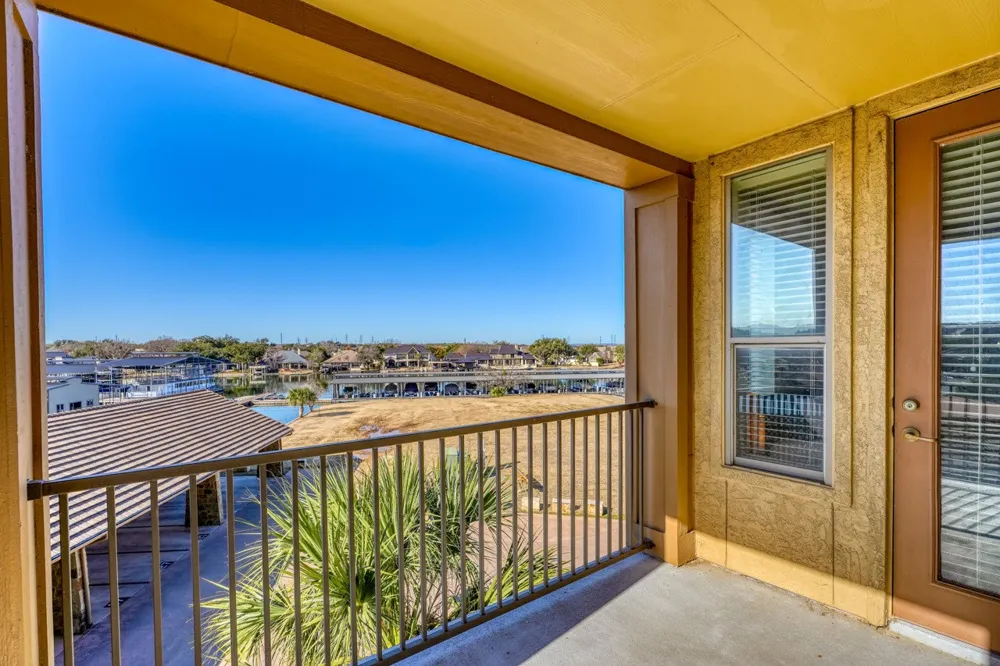 101 W Bank #27 Horseshoe Bay, TX 78657