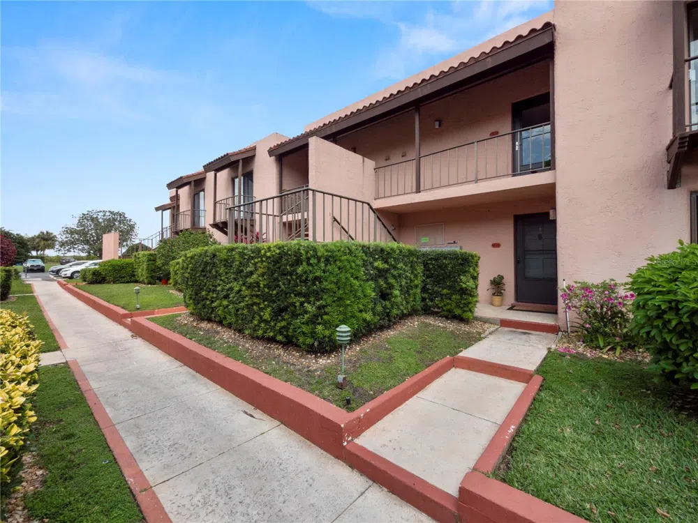 230 LA CASA #230 Lake Wales, FL 33898