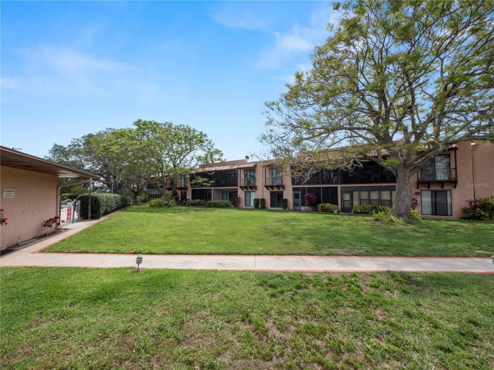 230 LA CASA #230 Lake Wales, FL 33898