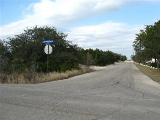 229 S Ranch Road 620 Lakeway, TX 78734