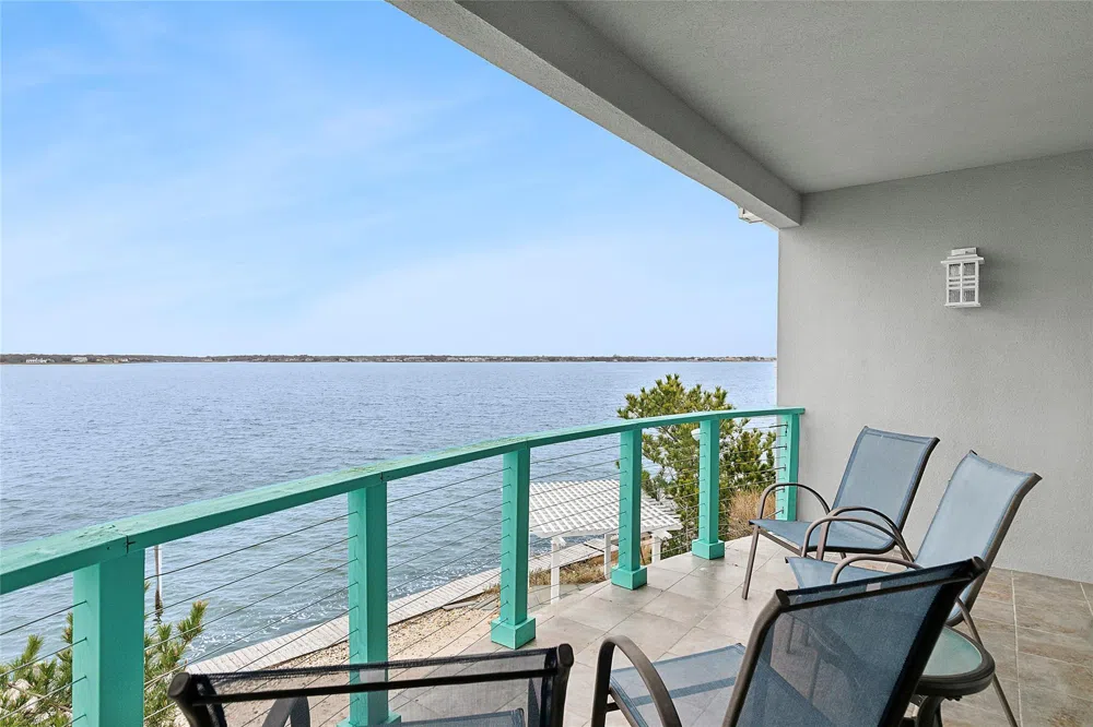 88 Point Road Westhampton Beach, NY 11978