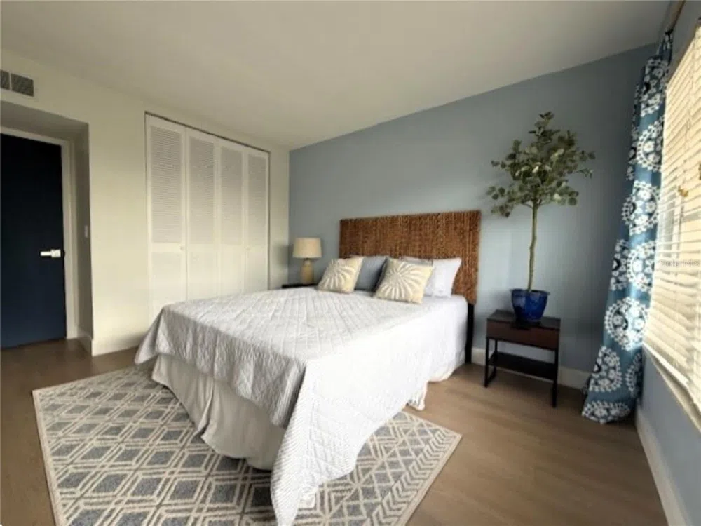 3806 GULF OF MEXICO DRIVE #C305 Longboat Key, FL 34228
