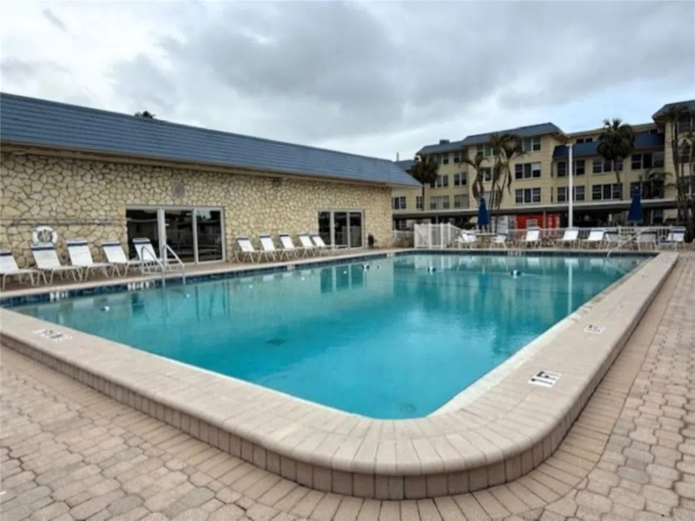 3806 GULF OF MEXICO DRIVE #C305 Longboat Key, FL 34228