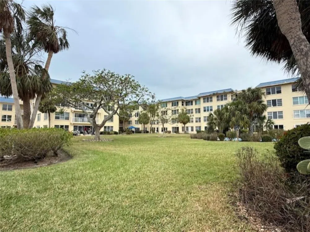 3806 GULF OF MEXICO DRIVE #C305 Longboat Key, FL 34228