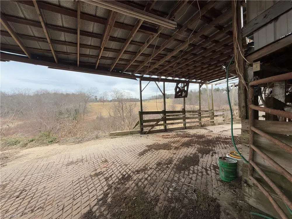 241 Mountain Valley Drive Traphill, NC 28685