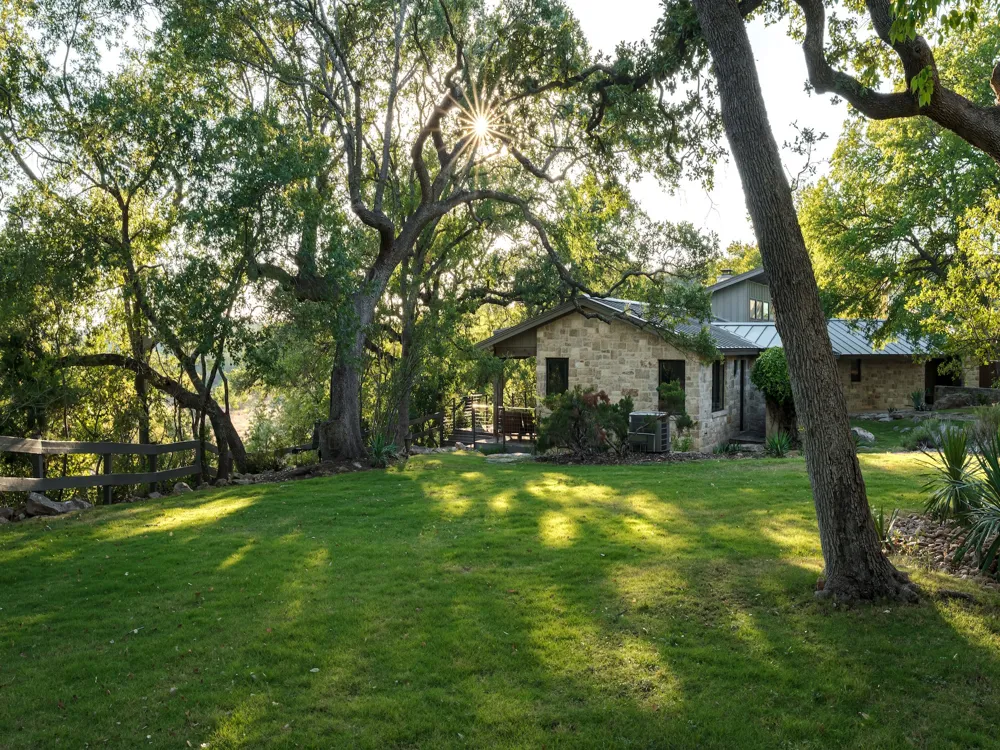 275 Indian Trail Wimberley, TX 78676