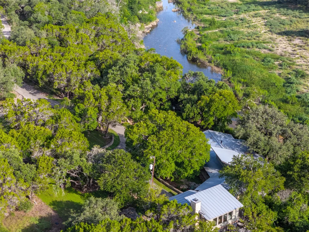 275 Indian Trail Wimberley, TX 78676