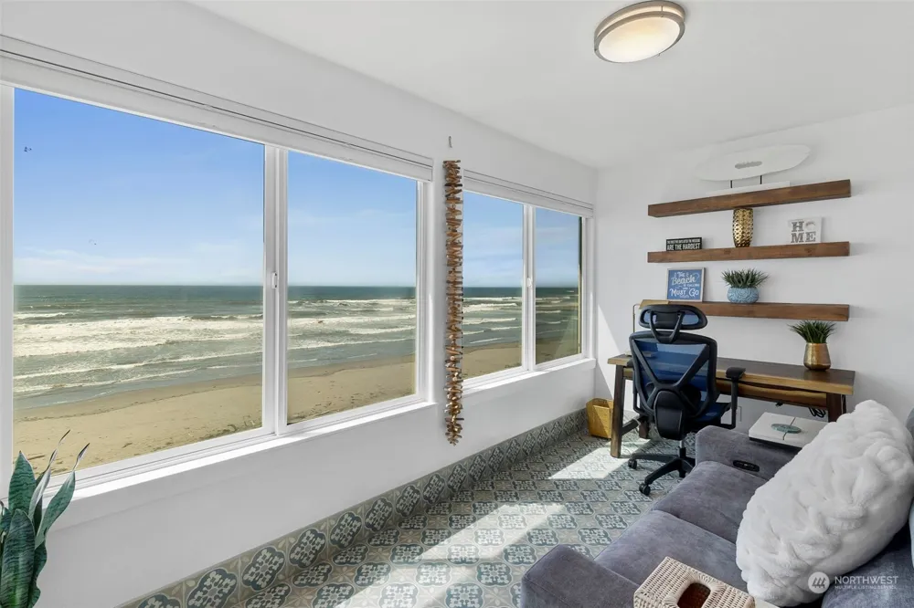1443 Ocean Shores Boulevard SW #301 Ocean Shores, WA 98569