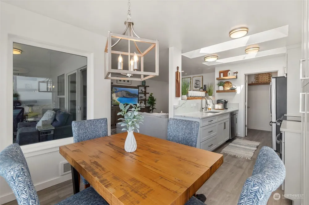 1443 Ocean Shores Boulevard SW #301 Ocean Shores, WA 98569