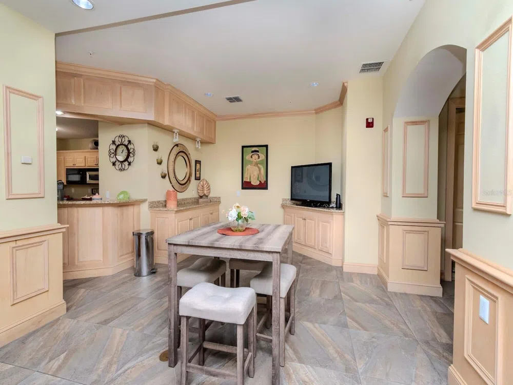 1429 VILLA CAPRI CIRCLE #306 Odessa, FL 33556