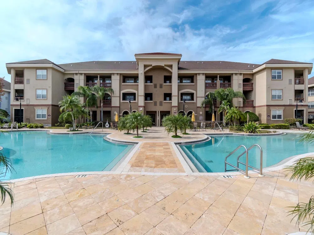 1429 VILLA CAPRI CIRCLE #306 Odessa, FL 33556