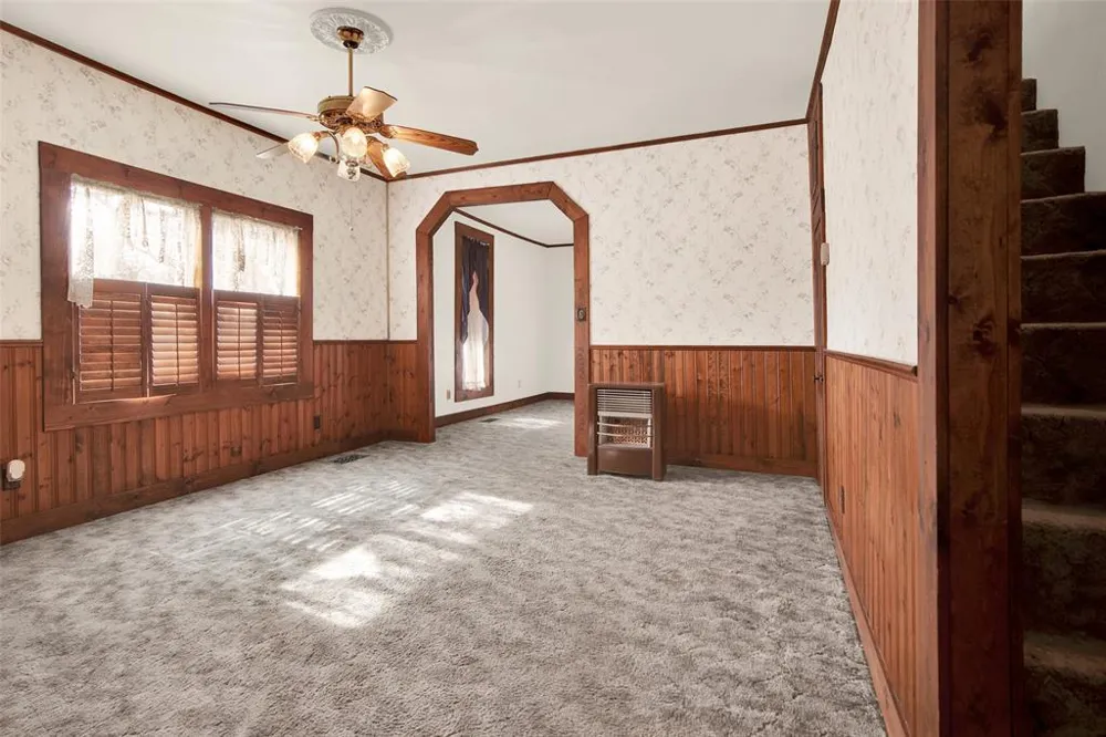 404 Blanton Whitewright, TX 75491