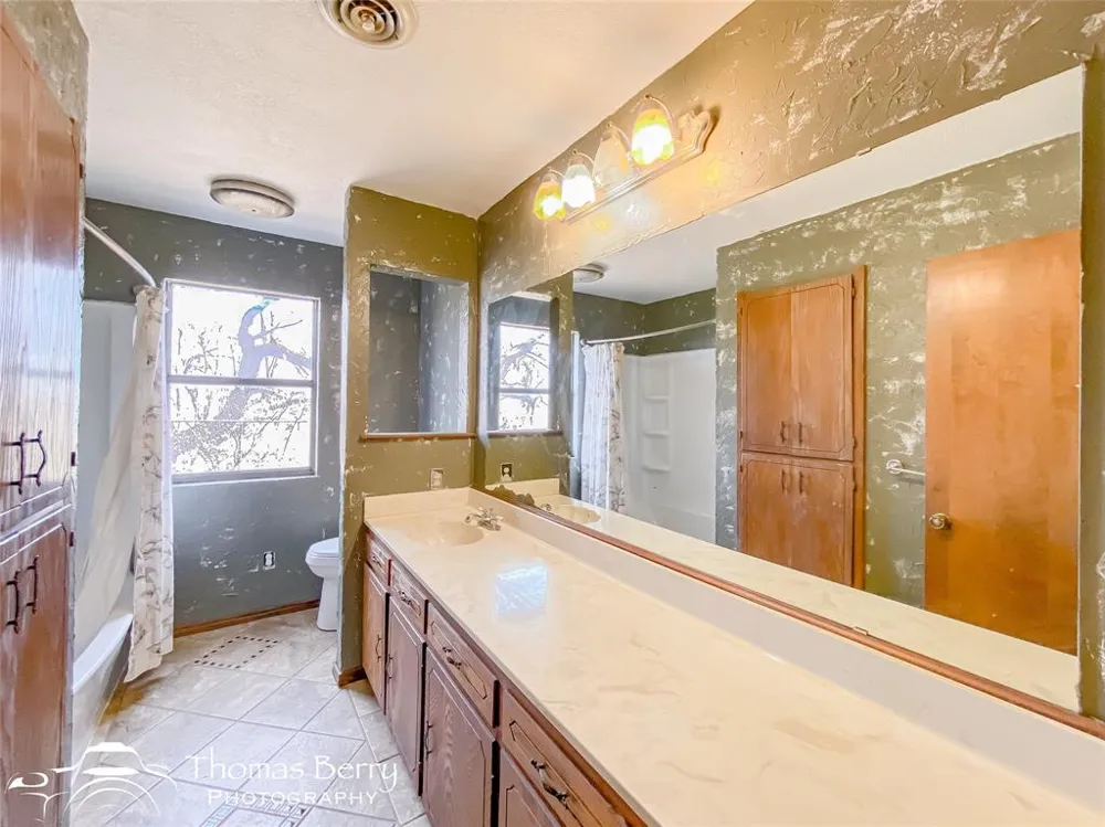 5061 COUNTY ROAD 146 Stamford, TX 79553