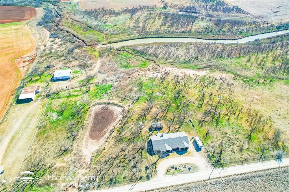 5061 COUNTY ROAD 146 Stamford, TX 79553