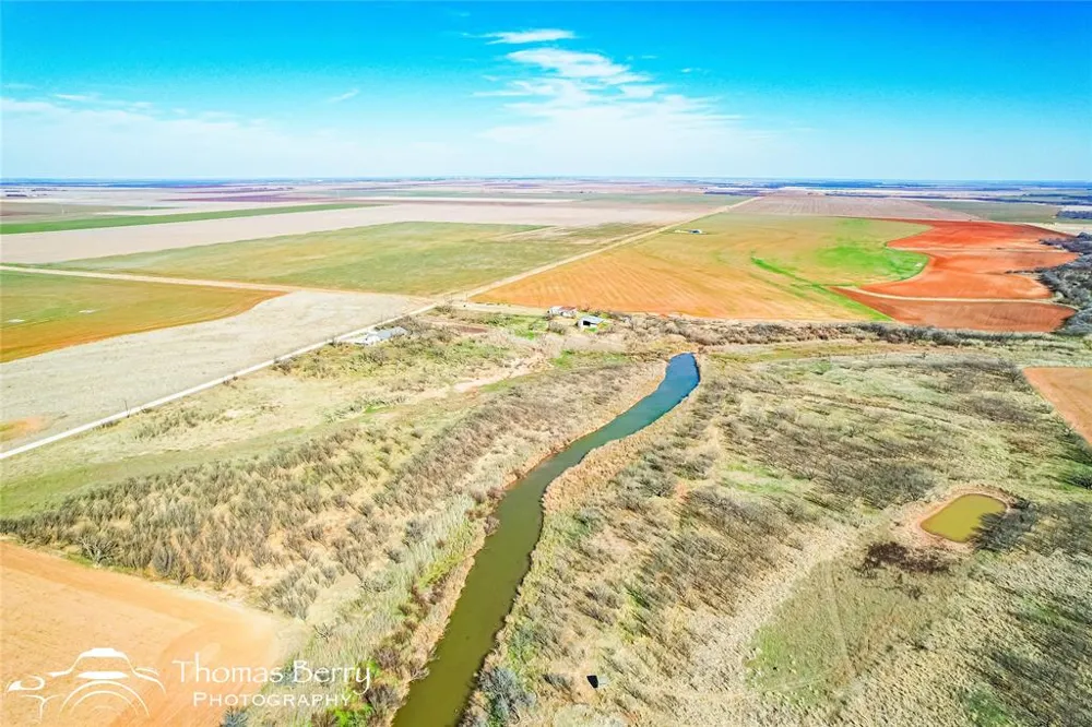 5061 COUNTY ROAD 146 Stamford, TX 79553